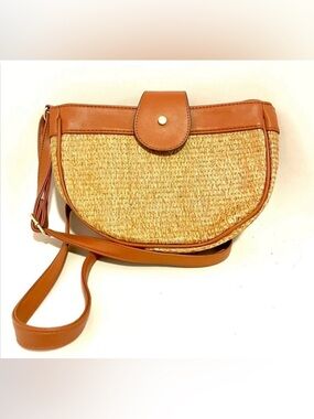 Time and Tru Valeria  | Half Moon Crossbody Woven Purse | Handbag